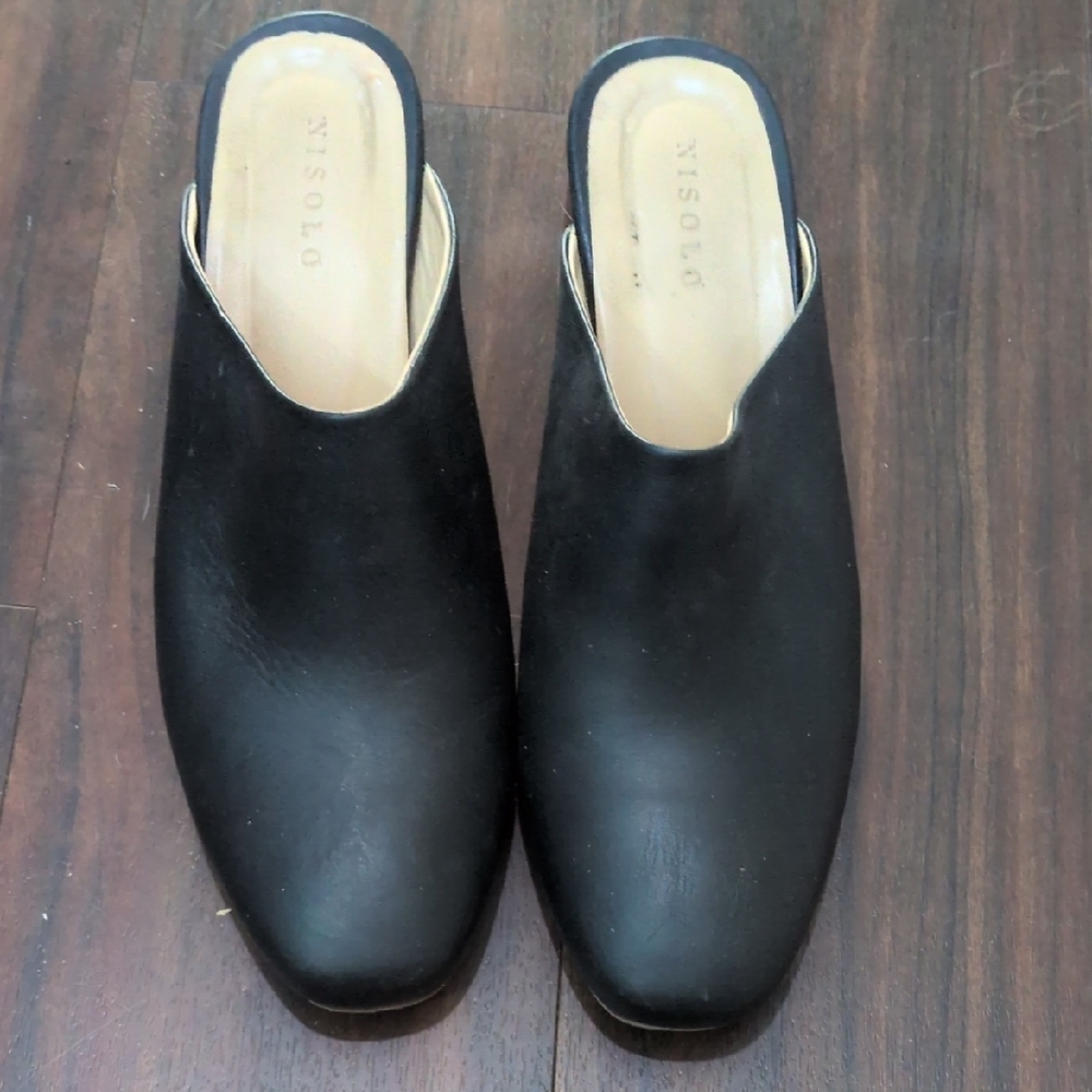 Nisolo All Day Heeled Mule - Picture 3 of 9
